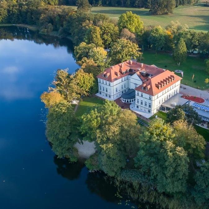 Seeschloss Schorssow エクステリア 写真