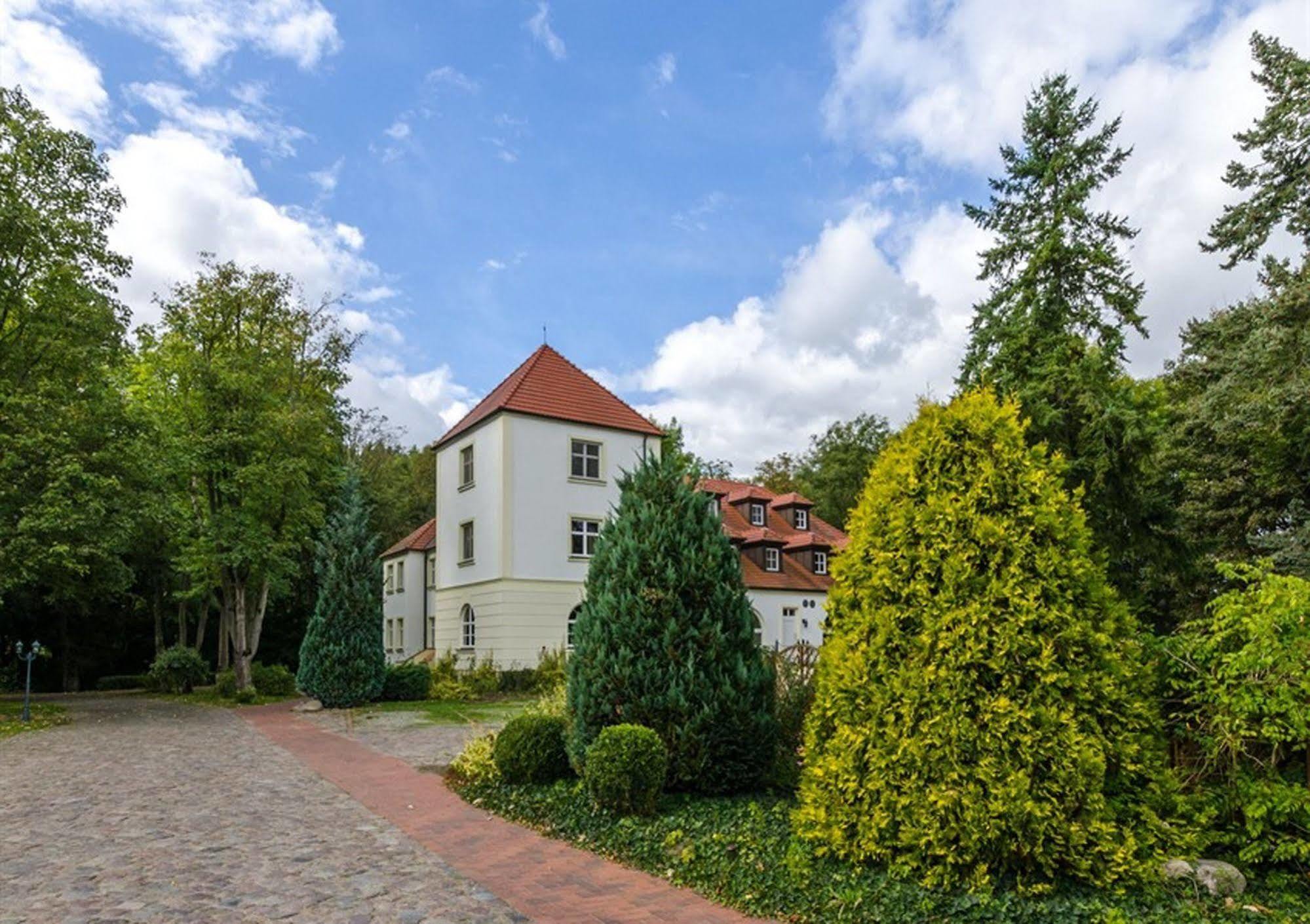 Seeschloss Schorssow エクステリア 写真